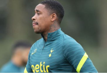 Bergwijn is proud to lead his squad for the Europa Conference League